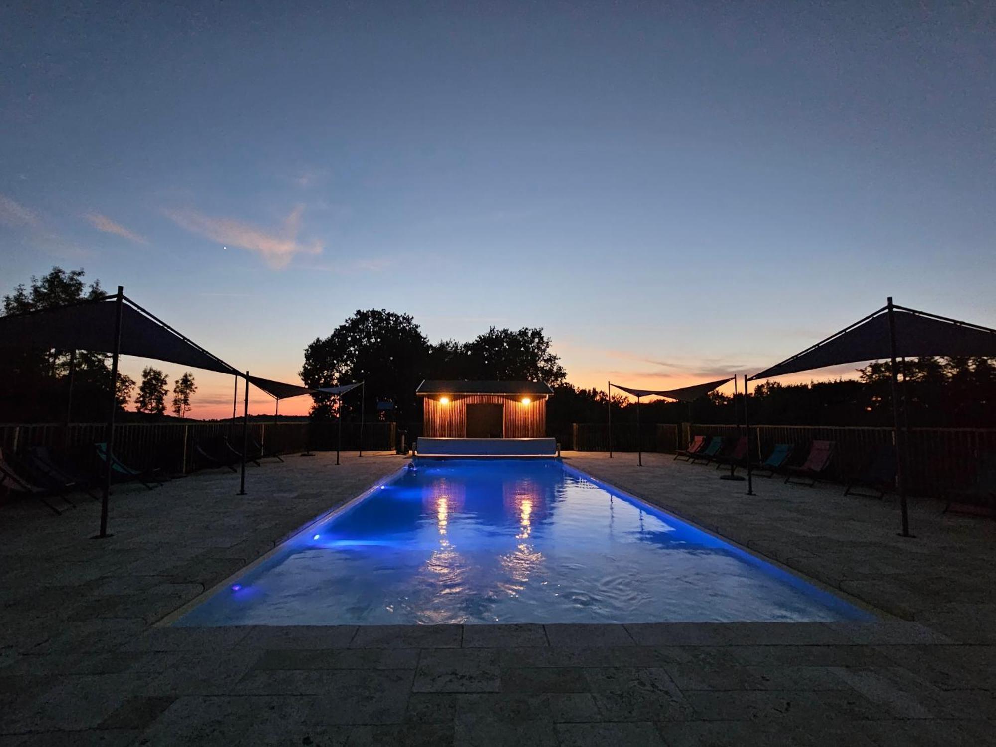 Gites Du Domaine De La Gauderie Sanilhac  Buitenkant foto